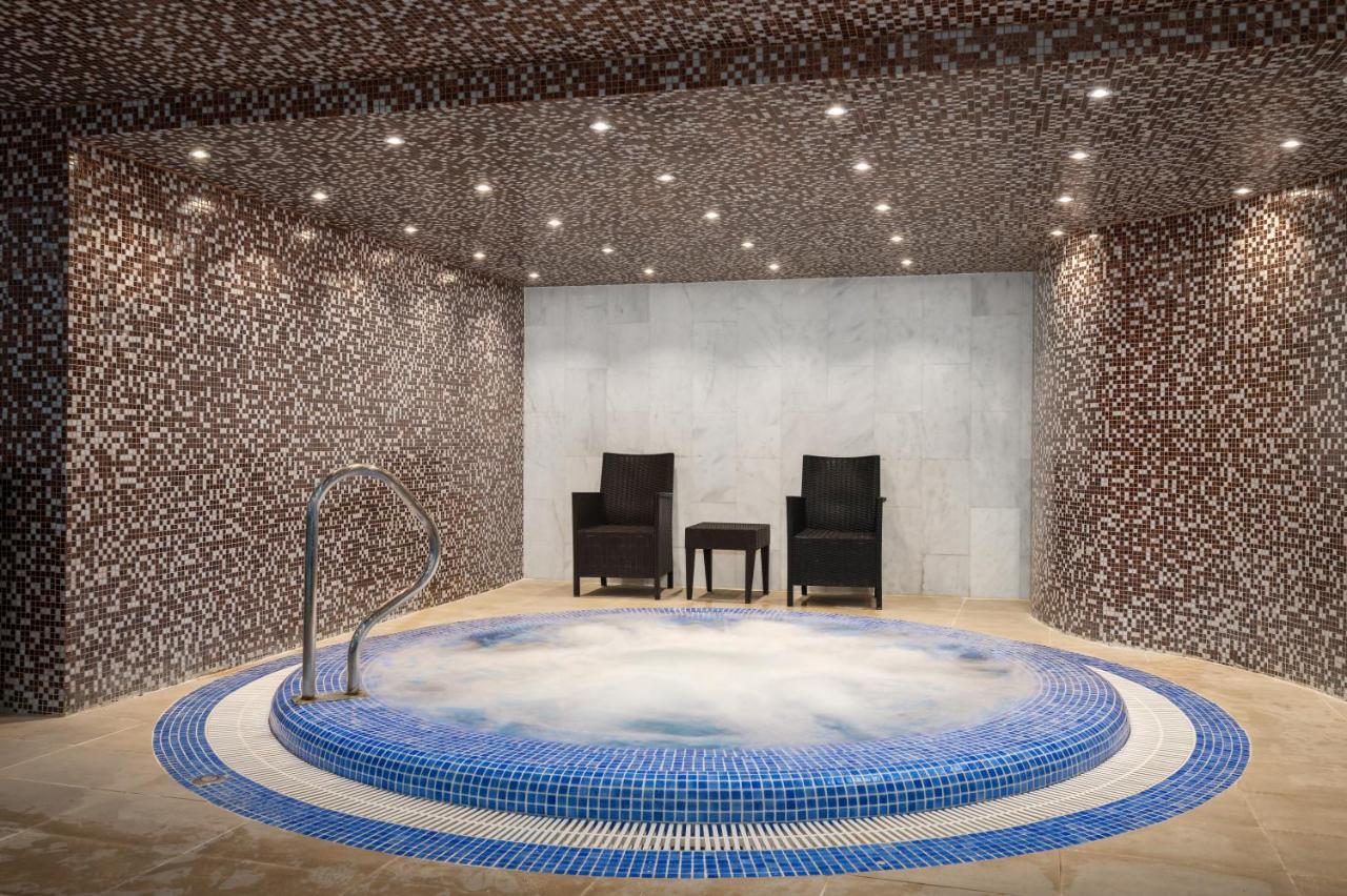 Titanic Hotel & Spa Sulaymaniyah Exterior photo A whirlpool