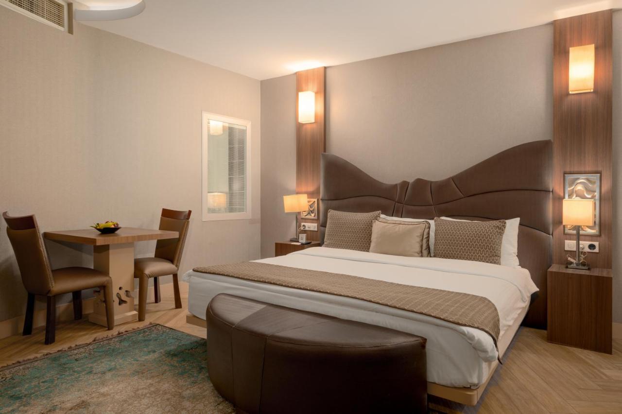 Titanic Hotel & Spa Sulaymaniyah Exterior photo A bedroom at the hotel